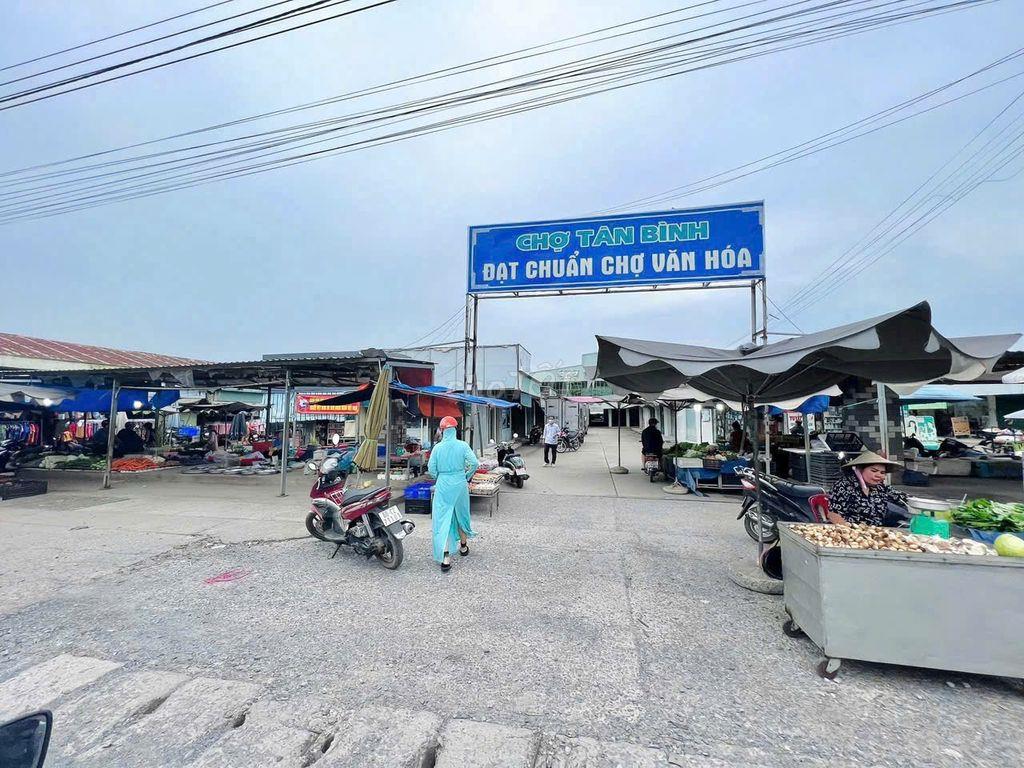 Lô đất nở hậu sổ riêng thổ cư 100%,162m2 ngay sát đường Đồng Khởi
