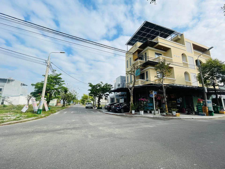 Bán lô đất 6x23,75=142,5m², cách đại học FPT 300m Đường 7m5