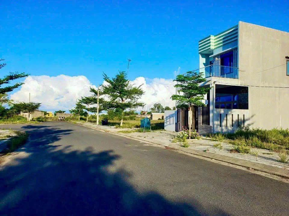 ✅Hạ Giá Bán Nhanh Lô 165,5m2 Ngang 7m Sát Vách FPT, Cách Biển 6P