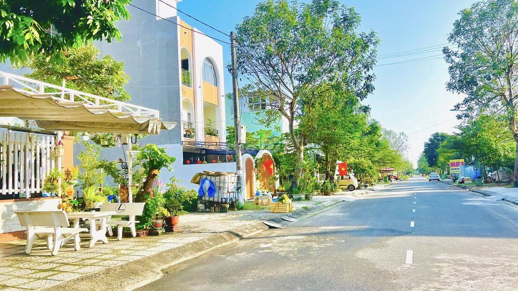 🚨Chính chủ gửi Bán Lô 139,5m2 Đường Trịnh Hoài Đức, Cách ĐH FPT 300m