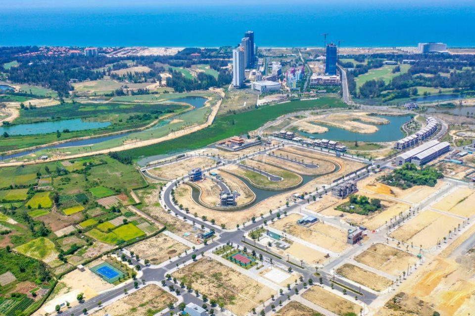 Lô 90m2 Đường 7m5 khu One World gần biển, cách FPT 900m