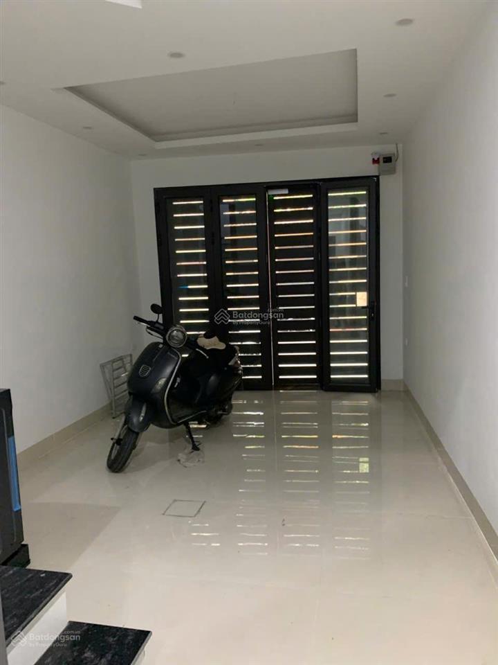 Nhà nghỉ, chdv, vp, 60m2, 5t, thang máy, trần đại nghĩa  bạch mai (p. bạch mai mới)