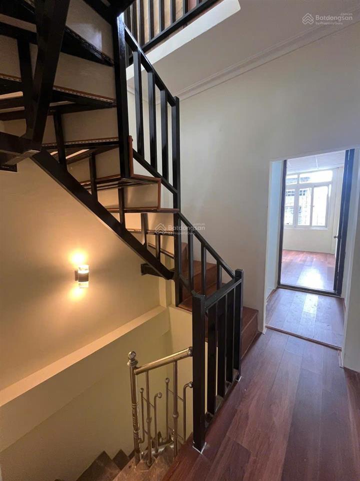 30m2x4t, đủ đồ, tây, ta ở, vp thuê, định công  hoàng mai.