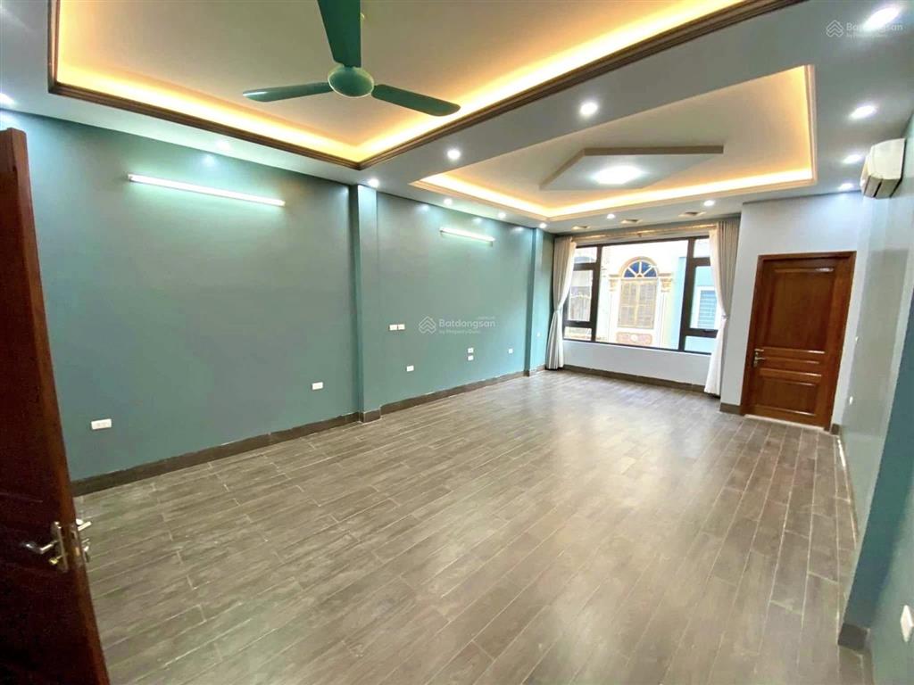 Cho thuê nhà phân lô phố vọng 80 m2 x 4,5 tầng thang máy 22 triệu/tháng