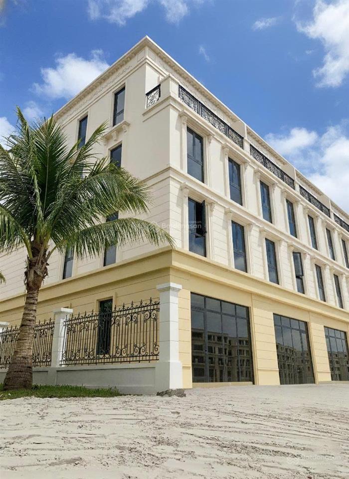 Duy nhất căn biệt thự giá rẻ từ chủ đầu tư. diện tích 154m2 . giá 13,077 tỷ.  0961 592 *** mr. sơn
