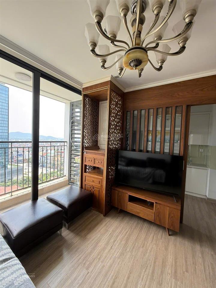 Cho thuê căn hộ 2n2vs vinhomes thành phố bắc ninh, tầng cao  0978 862 ***