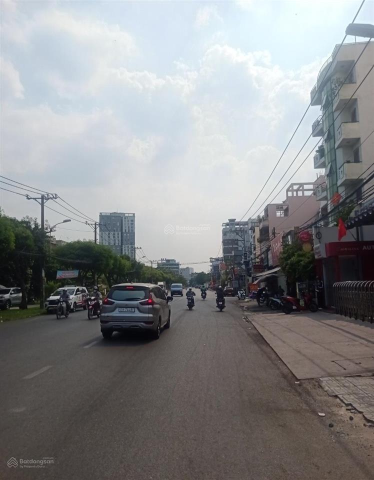 Cho thuê nc nhà tiền chế. tiện khai thác kinh doanh đa ngành nghề.