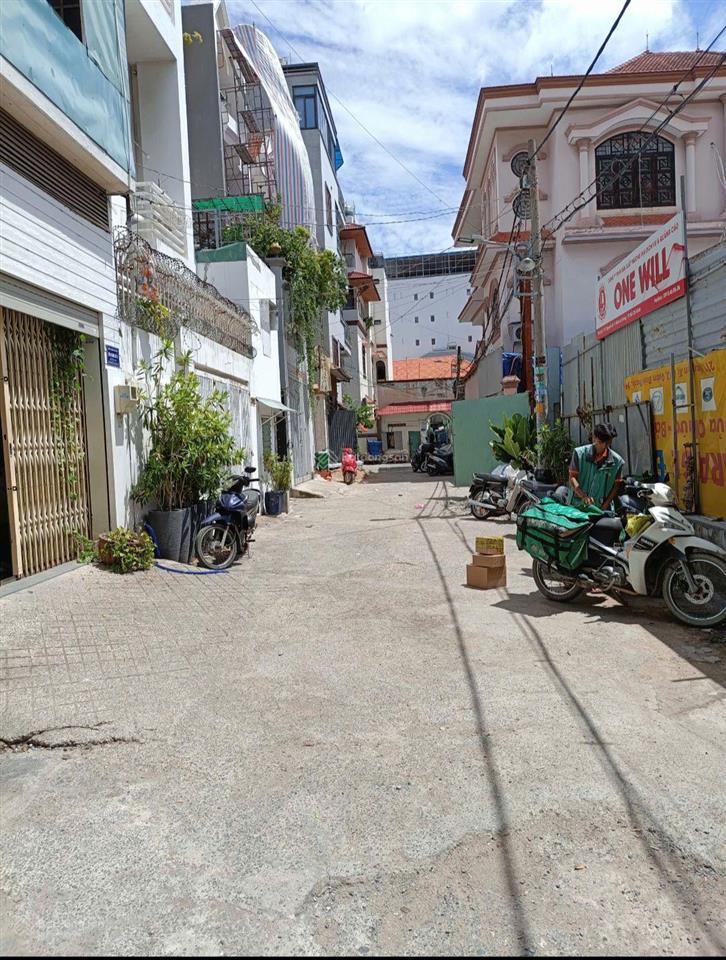 Cho thuê căn nhà phố. hẻm 5m đường nguyễn xí, phường 26, quận bình thạnh, tp.hcm.