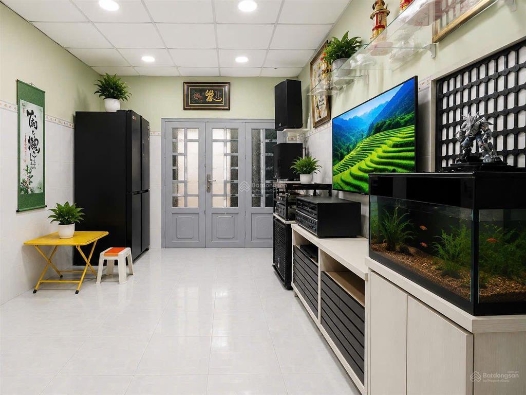 Nhà cho thuê nguyên căn 2 mặt tiền đường đinh bộ lĩnh, phường 26, quận bình thạnh, tp.hcm.