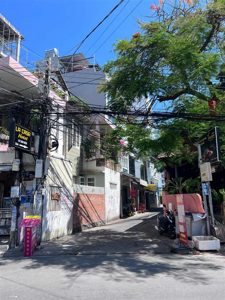 Bán đất 2 mặt tiền đường sao biển, vĩnh hải, nha trang, cách biển 250m