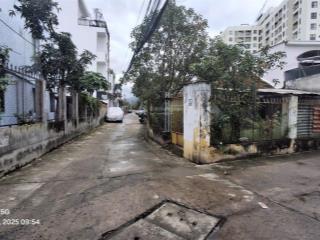 Chủ cần bán 2 lô đường hẻm ô tô lê hồng phong, nha trang, ngang 8,8m