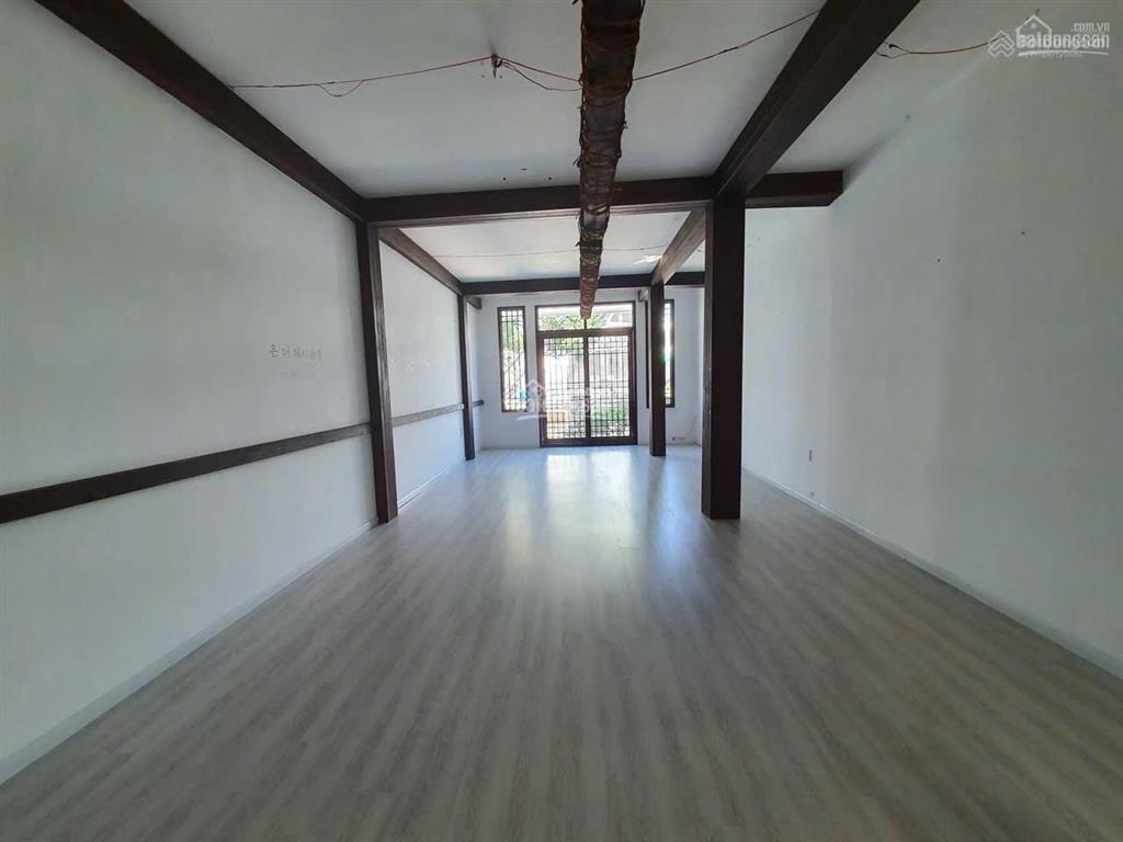 Bán nhà 3 tầng siêu đẹp mặt tiền đường nguyễn thị minh khai, phước hòa