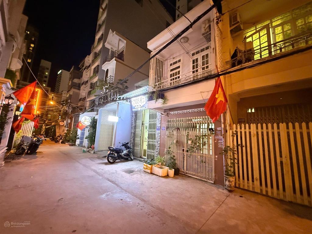Bán nhà khu vực quân trấn, hùng vương, lộc thọ nha trang giá bán chỉ 140tr/m2