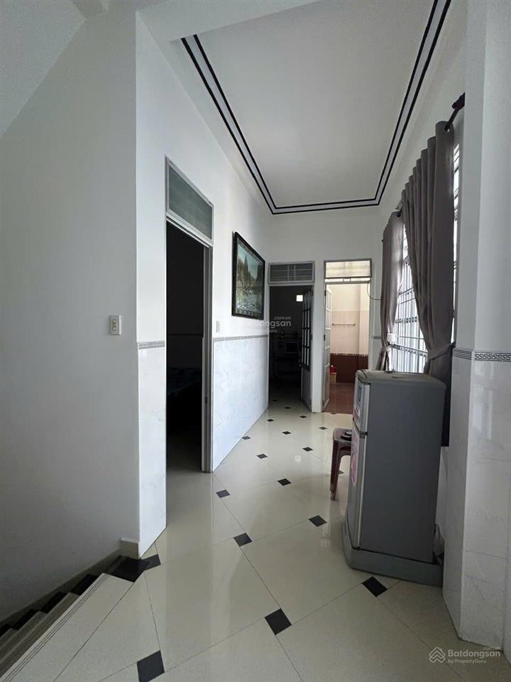 Nhà 3 tầng mặt tiền trần thị tính khu bàn cờ nha trang ngang 10m