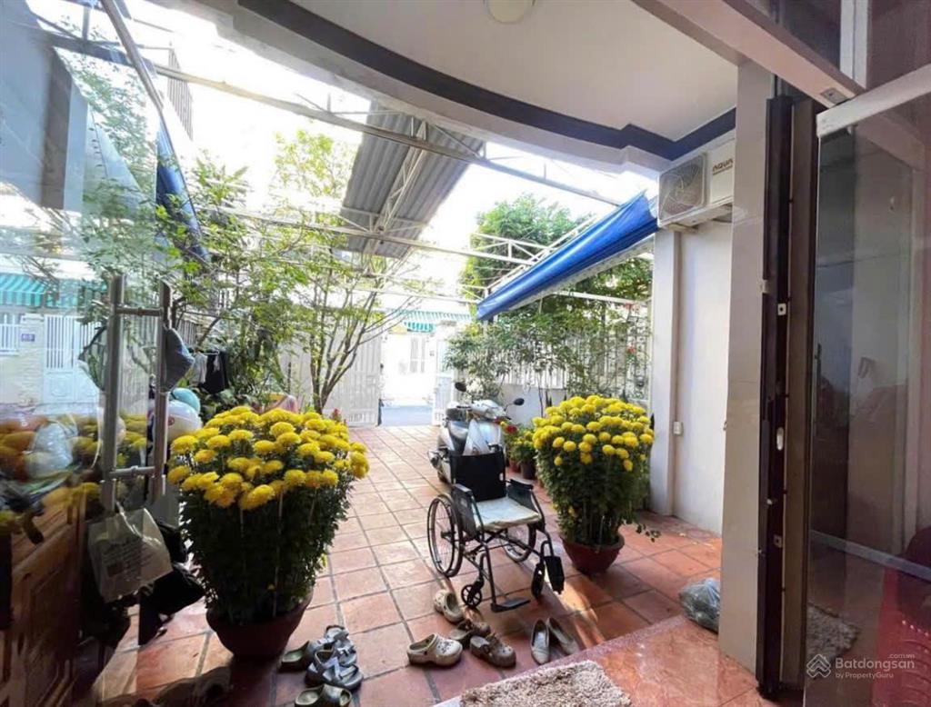 Bán nhà mặt tiền đường tản viên khu bàn cờ trung tâm nha trang