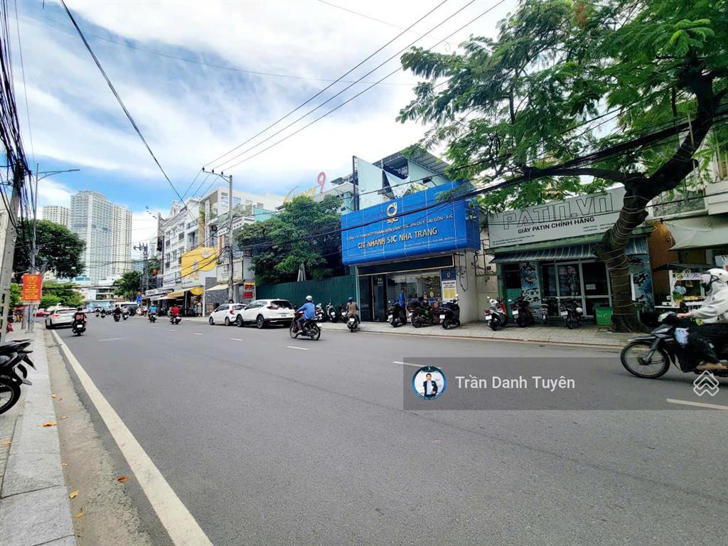 Bán căn góc 2 mặt tiền đường ngô gia tự và hồng bàng nha trang, bám đường 16m