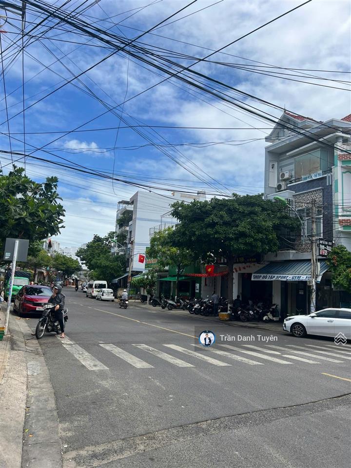 Bán nhà mới đẹp đường dã tượng  nha trang, gần biển nha trang chỉ 500m