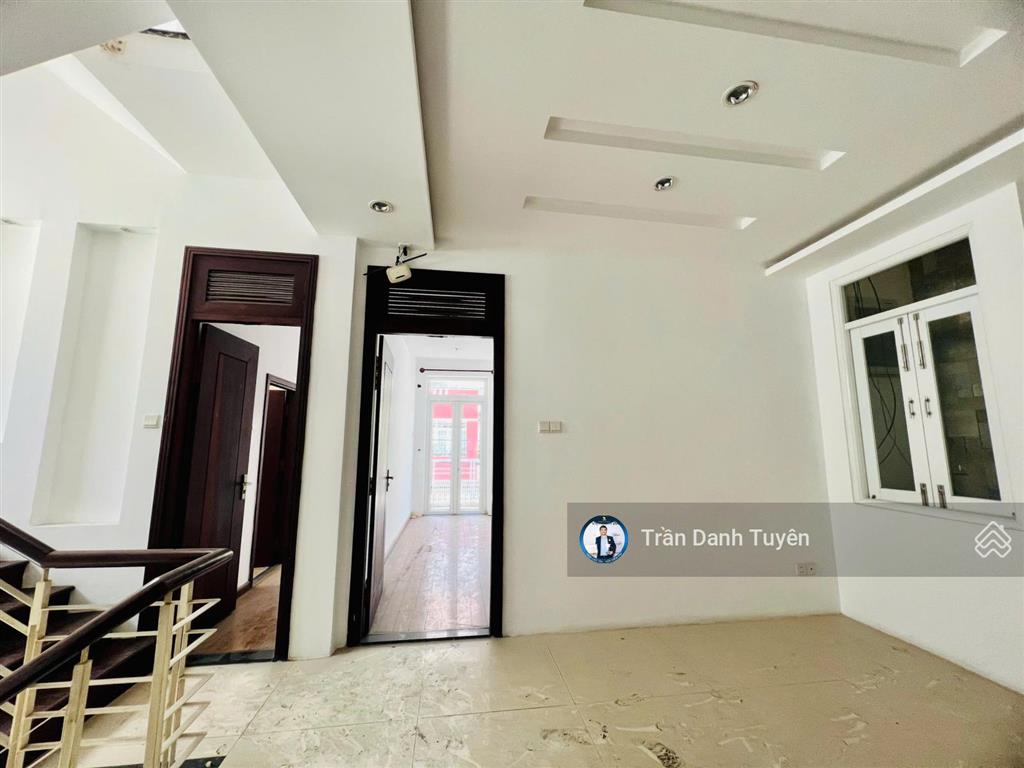 Bán nhà ngô đức kế khu bàn cờ tttp nha trang ngang 9,8m siêu hiếm.