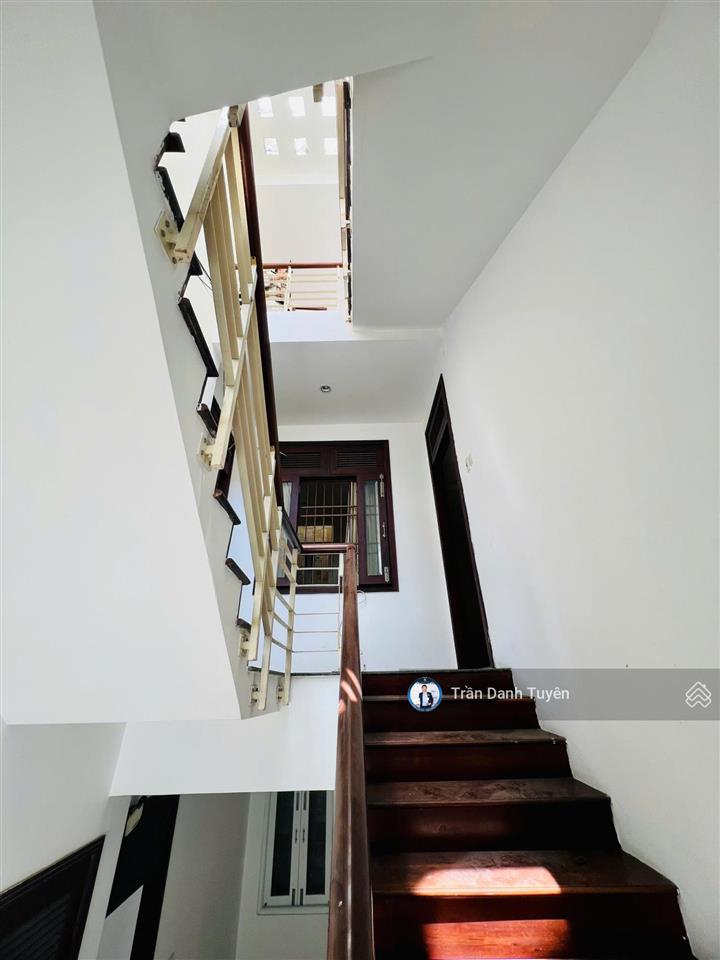 Bán nhà ngô đức kế khu bàn cờ tttp nha trang ngang 9,8m siêu hiếm.