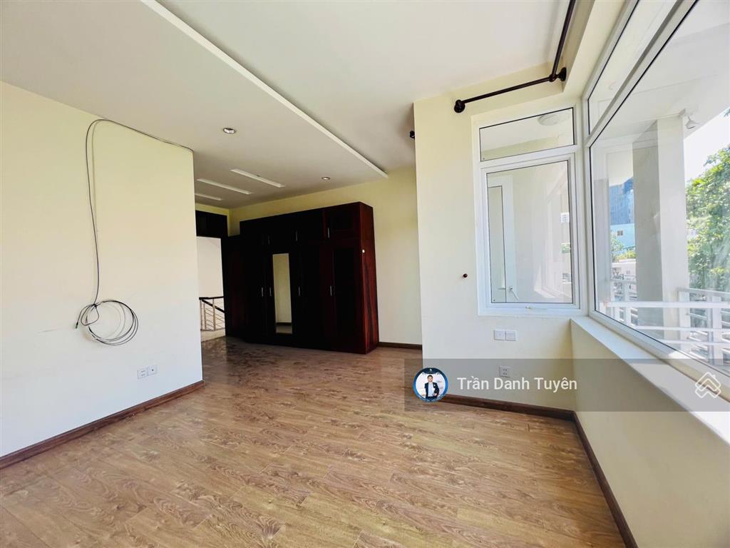 Bán nhà ngô đức kế khu bàn cờ tttp nha trang ngang 9,8m siêu hiếm.