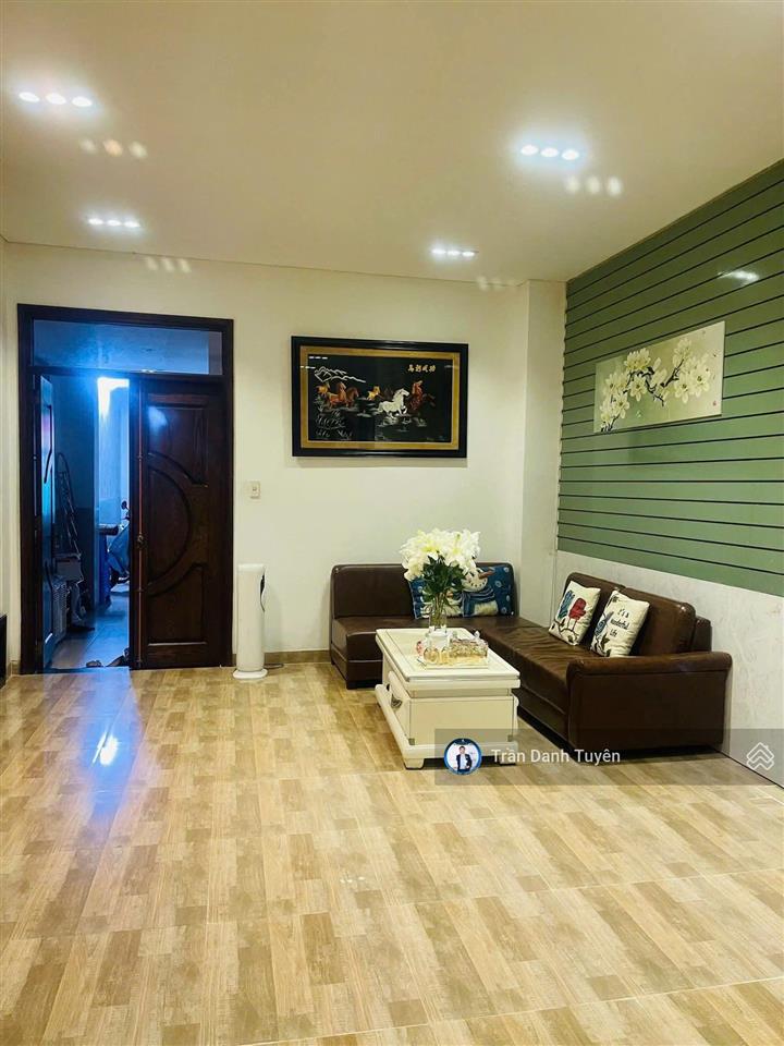 Bán nhà 6 tầng có sẵn 9 căn hộ cho thuê tại đường hoàng diệu, nha trang