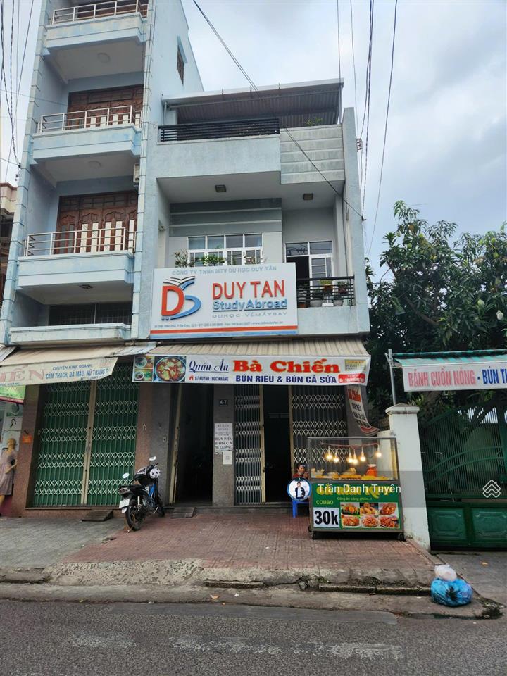 Bán nhà 3 tầng mặt tiền đường huỳnh thúc kháng bàn cờ nha trang, giá 140tr/m2