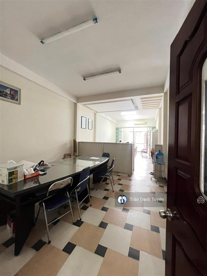 Bán nhà 3 tầng đường cửu long trung tâm phố biển nha trang