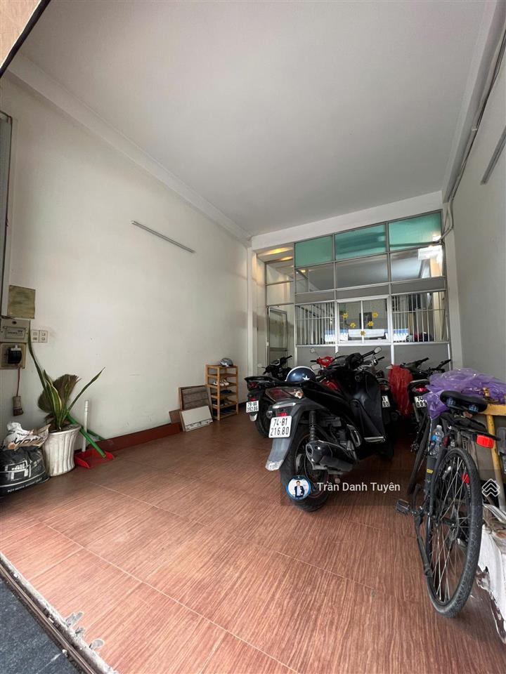 Bán nhà 3 tầng đường cửu long trung tâm phố biển nha trang