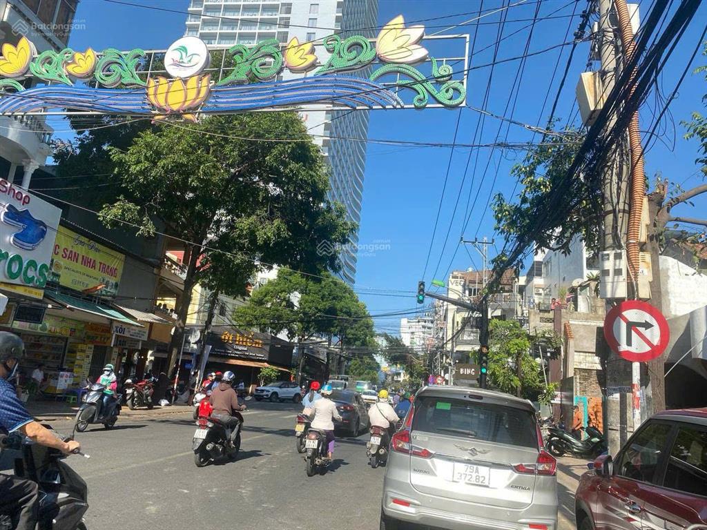 Hạ giá căn nhà mặt nguyễn thị minh khai vị trí đẹp cách biển chỉ 70m, đang có dòng thuê 110tr/th