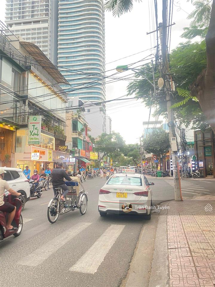 Bán căn góc mặt tiền tô hiến thành 6 tầng, ngang 20m, đang có doanh thu