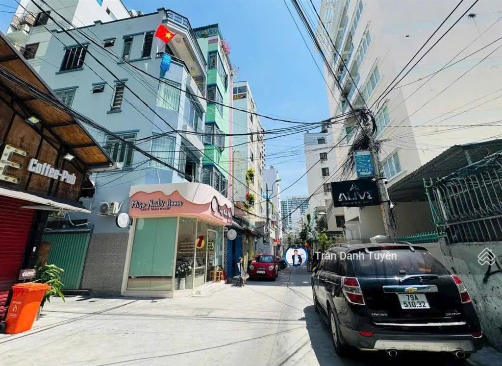 Bán khách sạn & căn hộ, toạ lạc ngay trung tâm khu phố hàn quốc thuộc đường bạch đằng  nha trang
