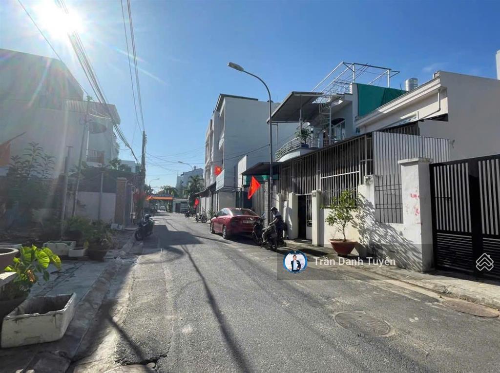 Bán đất 2 mặt tiền đặng dung phước long, nha trang