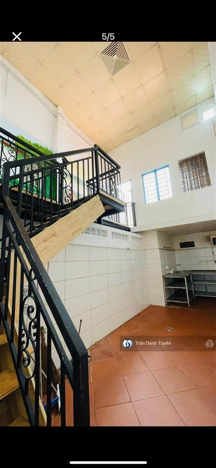 Bán nhà 1 trệt 1 lầu mặt tiền đường trần bình trọng  khu bàn cờ nha trang