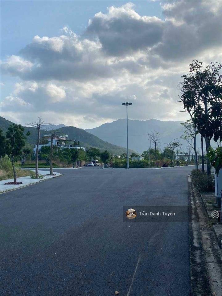 Chuyên đất nền biệt thự đảo hoa sen (lotus island) vị trí đẹp tại thành phố nha trang, giá tốt