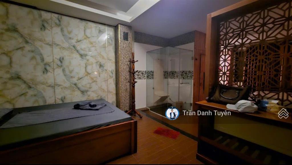 Bán tòa nhà 11 tầng mặt tiền yết kiêu trung tâm tp. nha trang