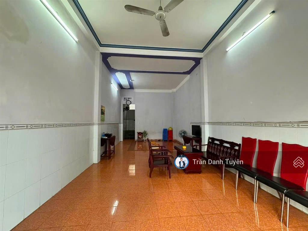 Bán nhà mặt tiền đường trịnh phong trung tâm khu bàn cờ nha trang