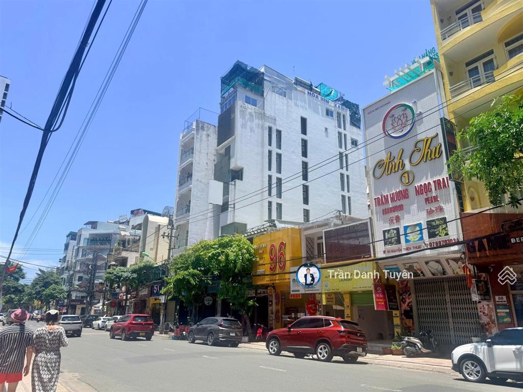 Bán nhà đất mặt tiền 12m đường nguyễn thiện thuật, phố tây, nha trang