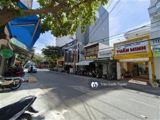 Nhà phố 3 tầng đường lê đại hành, vị trí gần về phía nguyễn thị minh khai,