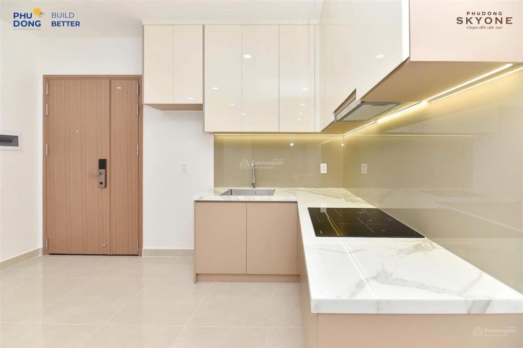 Cần bán căn phú đông skyone 2,18 tỷ bao hết thuế phí, view thành phố cực đẹp