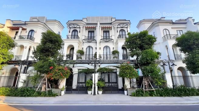 Chính chủ bán căn song lập sát hồ 150m2 vinhomes ocean park1 giá 3x tỷ.  0937 800 ***