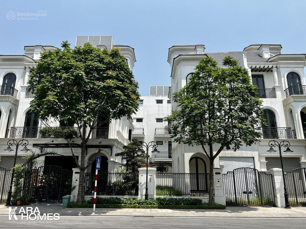 Chính chủ bán căn song lập sát hồ 150m2 vinhomes ocean park1 giá 3x tỷ.  0937 800 ***