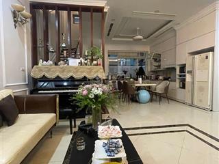 Chính chủ cho thuê căn liền kề 90m2 full nội thất khu nguyệt quế vinhomes riverside  0937 800 ***