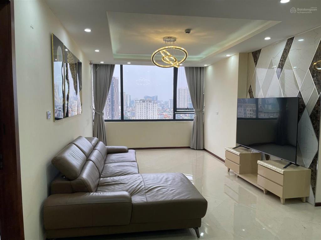 Chủ bán căn 4 ngủ e4 yên hòa park view 180m, bc đông nam, full nt nhỉnh 22 tỷ giá có tl.0936 833 ***