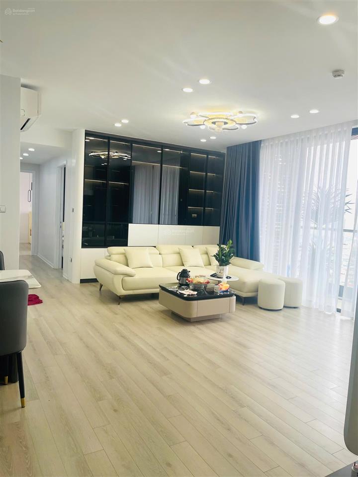 Bán căn 3 ngủ  chelsea residences 98m  full đồ, view thoáng giá 11.9 tỷ bp chuẩn giá có tl
