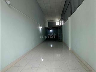 Cho Thuê Nhà C4 Lửng..Sạch sẽ Hẻm 🚗 Thông.. Gần LTR...Dt:3x14m