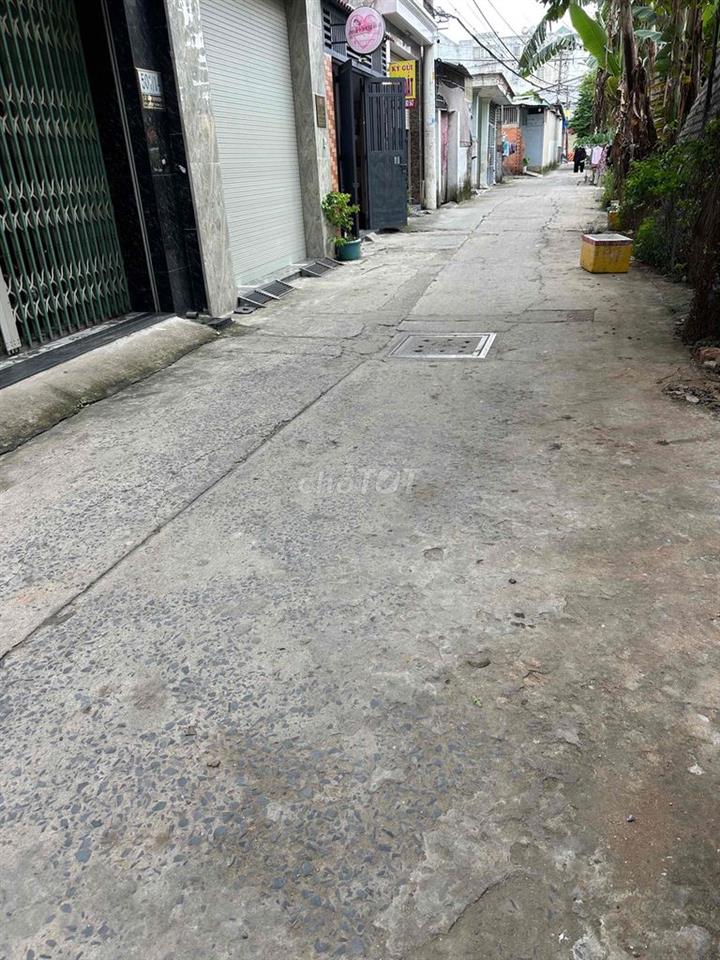 Cho Thuê Nhà C4 Lửng..Sạch sẽ Hẻm 🚗 Thông.. Gần LTR...Dt:3x14m