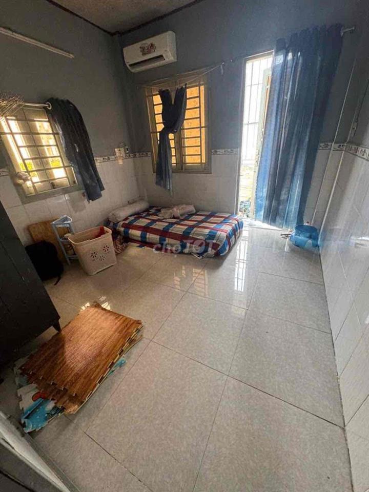 Bán Nhà SHR..Hẻm 3m gần TCH36..1 Lửng 1 Lầu 3pn2wc..Dt:3,3x9m