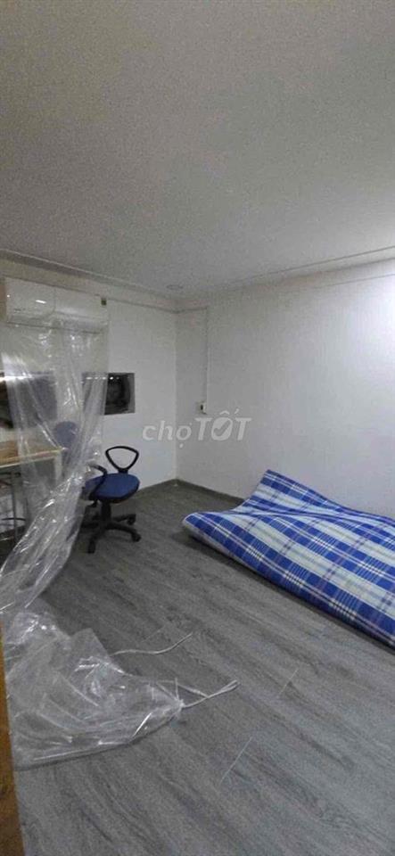 Cho Thuê Nhà 1 Lầu 3pn2wc Sân để 🚗..Còn Sạch sẽ Hẻm 5m Thới an..Q12 Cũ