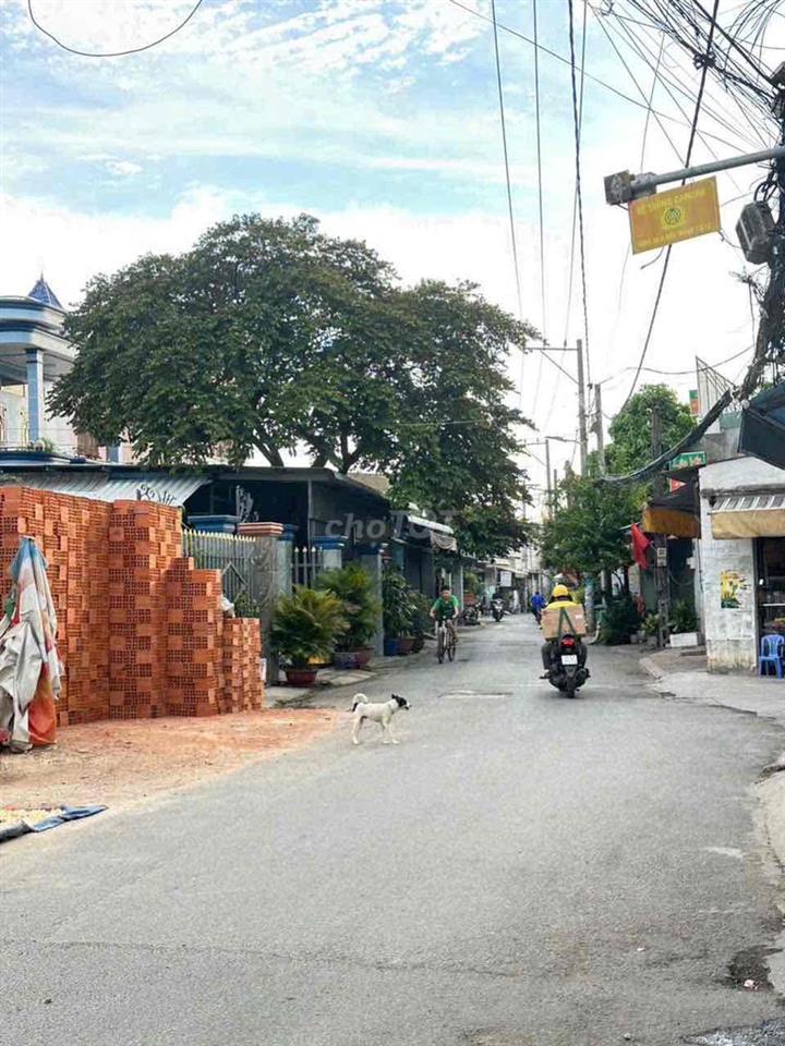 Cho Thuê Kho Xưởng Cho Mọi ngah nghề..Hẻm Xe tải .HT. LVK.Q12Dt:10x30m