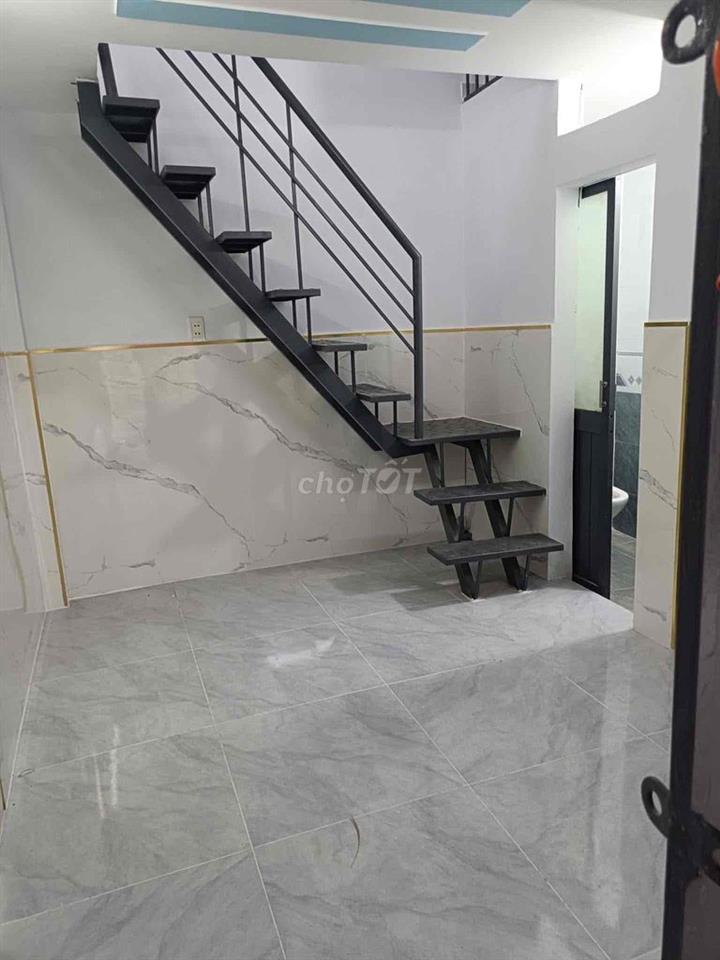 Bán Nhà SHC khu dân cư 100 %..Hẻm 1/ HT10..Q12 cũ.Dt:3,5x4m 1 Lầu